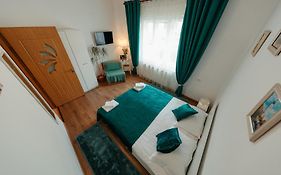 Flh - Apartament Mai Cu Aroma De Cafea Si Ceai